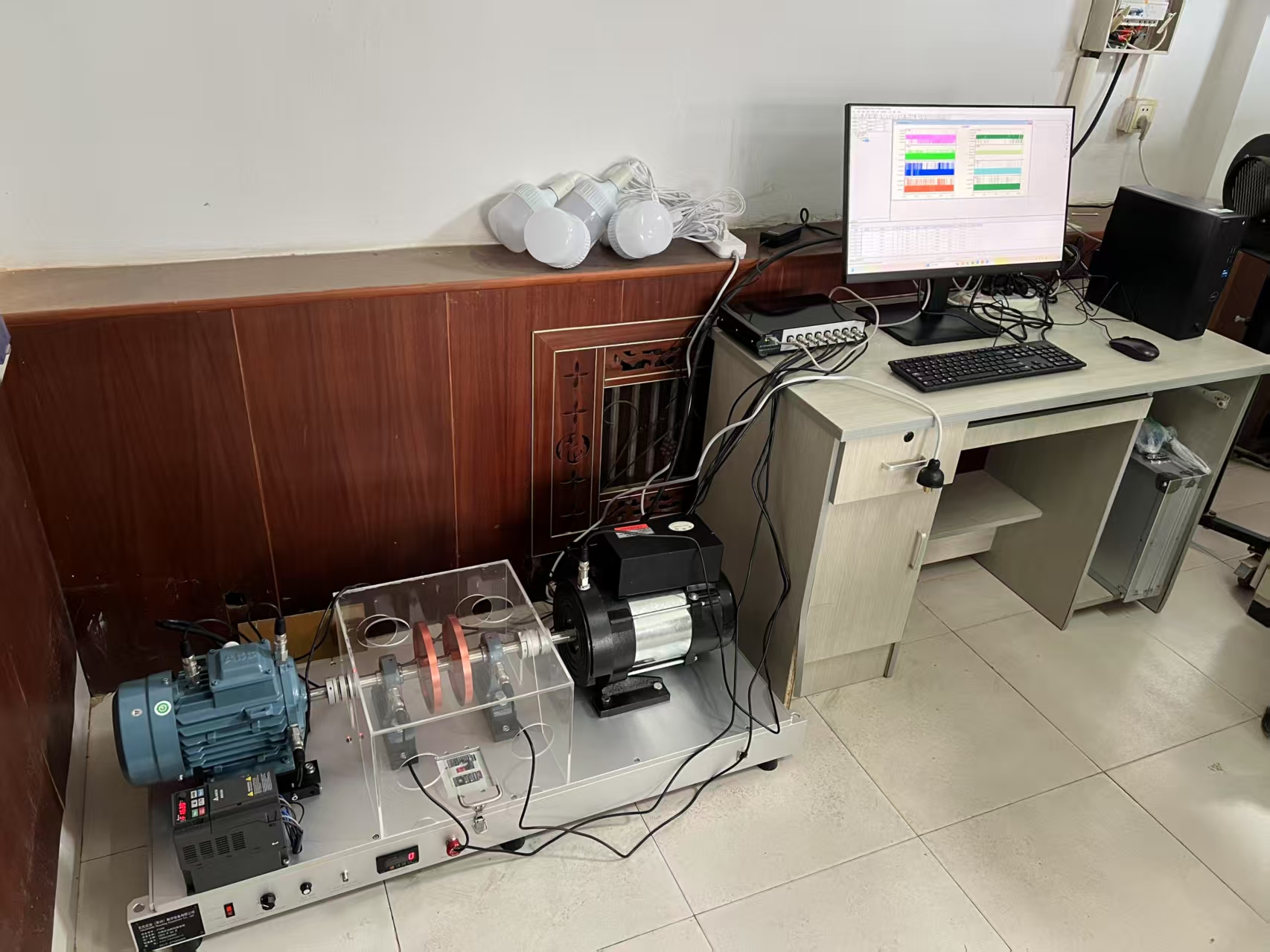 Banc de test de simulation de défauts du générateur PT680